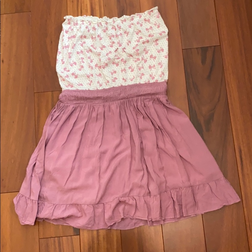 Strapless pink dress